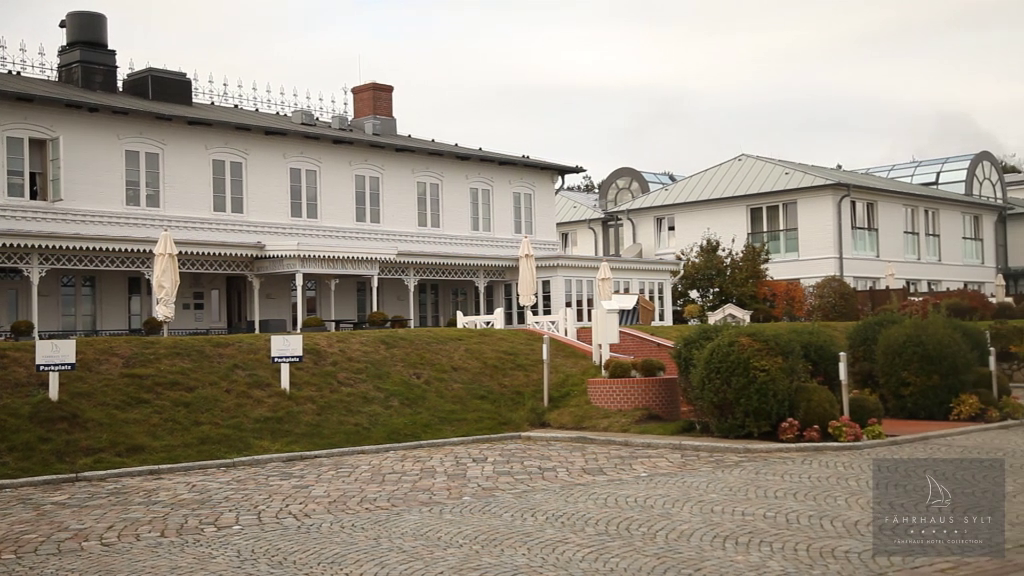 "Hotel Fährhaus Munkmarsch: Ihr Traumaufenthalt auf Sylt"