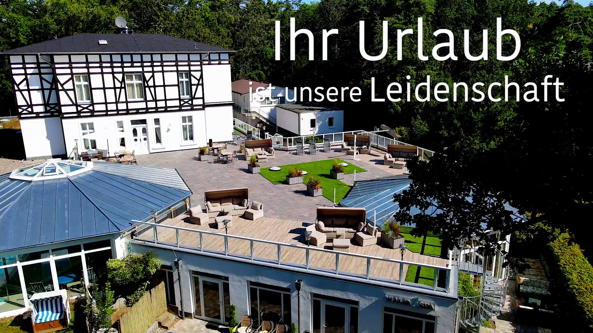 "Erleben Sie das Hotel & Restaurant Waldschlösschen: Ihr Traumaufenthalt in Ostseebad Prerow!"